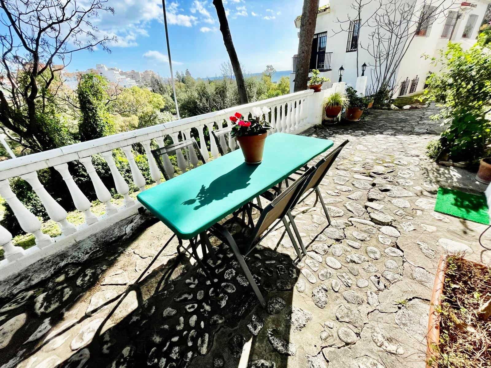 2 bedroom Terraced Villa for sale in Torremuelle with pool - € 412,000 (Ref: 10133568)