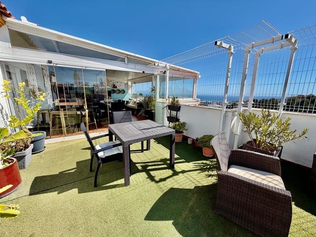 3 chambre Penthouse à vendre à Benalmádena pueblo, Benalmádena avec piscine garage - 595 000 € (Ref: 10133571)