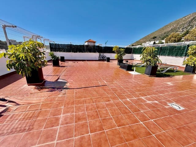3 chambre Penthouse à vendre à Benalmádena pueblo, Benalmádena avec piscine garage - 595 000 € (Ref: 10133571)