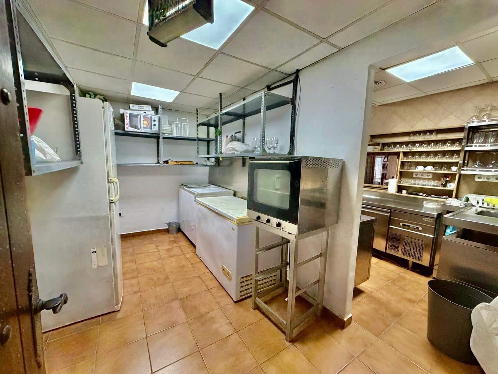 6 bedroom Business for sale in Arroyo de la Miel - € 215,000 (Ref: 10133572)
