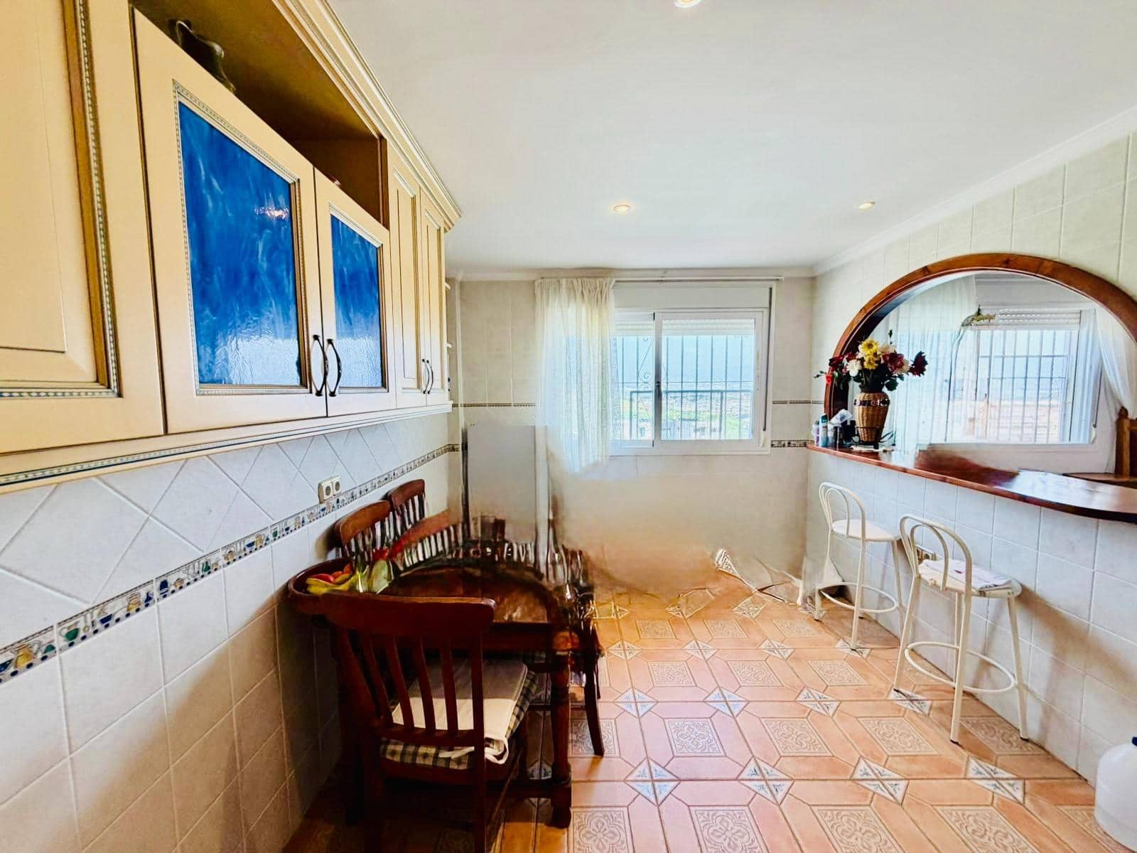 6 Zimmer Villa zu verkaufen in Alhaurin de la Torre mit Pool Garage - 749.000 € (Ref: 10133573)
