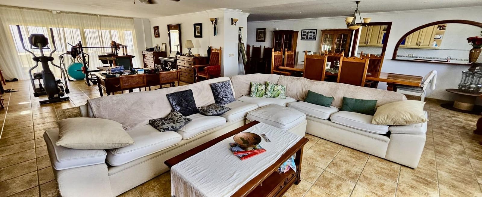 6 Zimmer Villa zu verkaufen in Alhaurin de la Torre mit Pool Garage - 749.000 € (Ref: 10133573)
