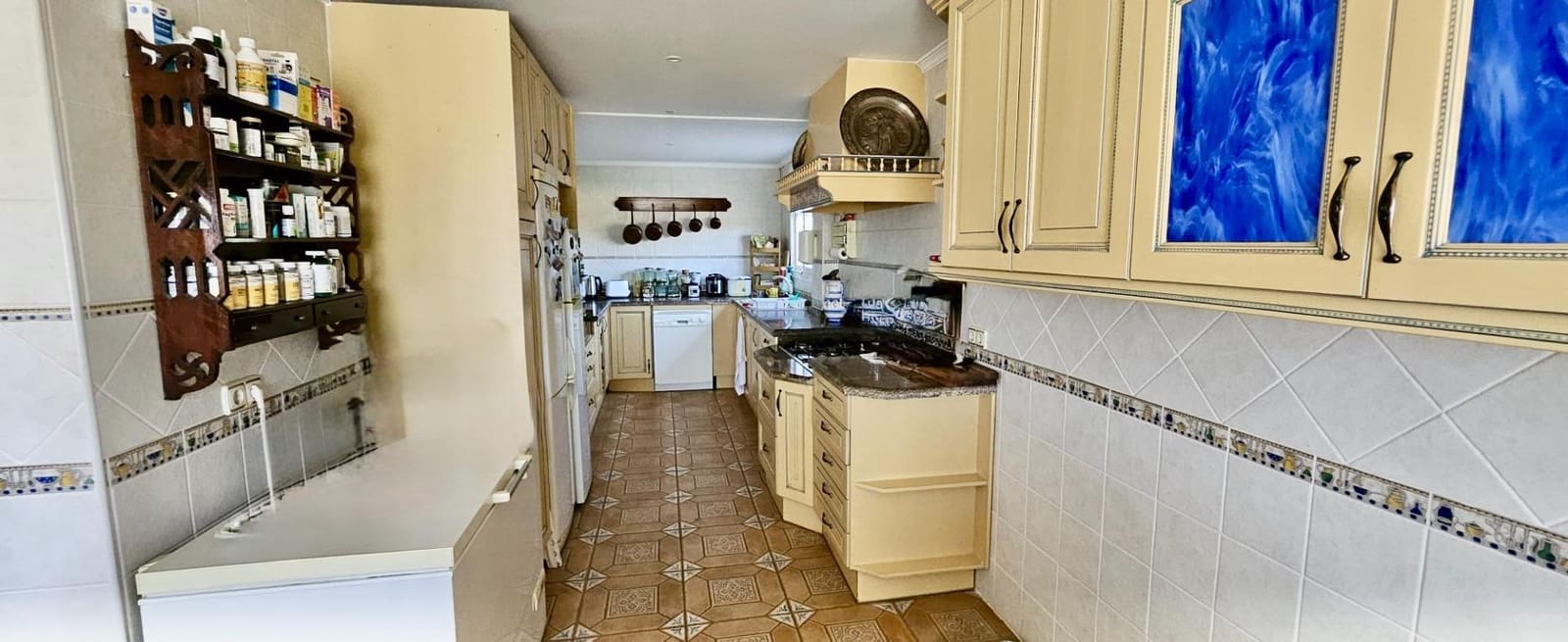6 Zimmer Villa zu verkaufen in Alhaurin de la Torre mit Pool Garage - 749.000 € (Ref: 10133573)