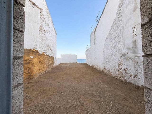 Byggetomt til salgs i Benalmádena pueblo, Benalmádena - € 269 000 (Ref: 10133574)