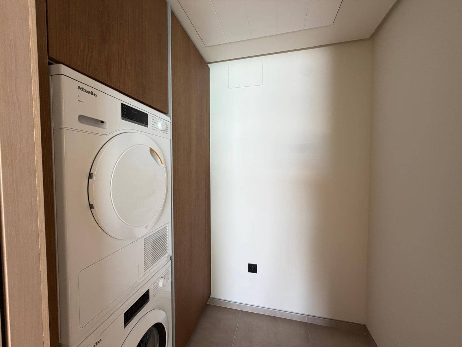 4 camera da letto Appartamento in vendita in Malaga citta con piscina garage - 2.330.000 € (Rif: 10133576)