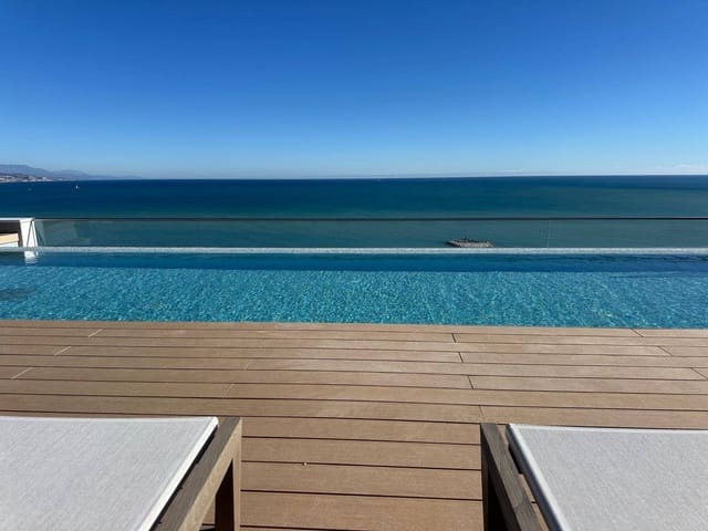 4 quarto Apartamento para arrendar em Carretera de Cadiz, Málaga cidade com piscina garagem - 14 500 € (Ref: 10133579)