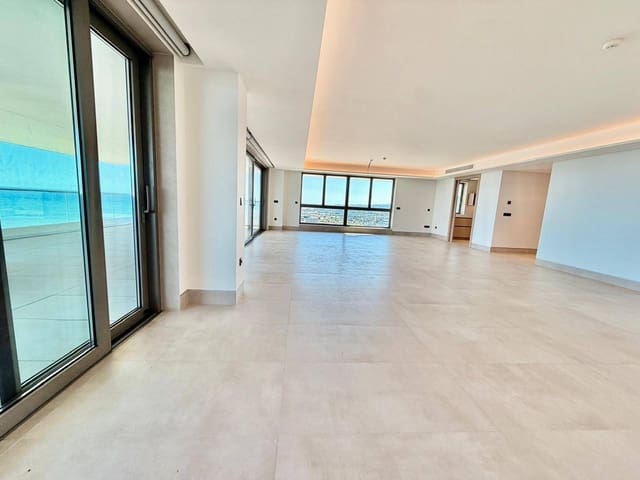 4 quarto Apartamento para arrendar em Carretera de Cadiz, Málaga cidade com piscina garagem - 14 500 € (Ref: 10133579)