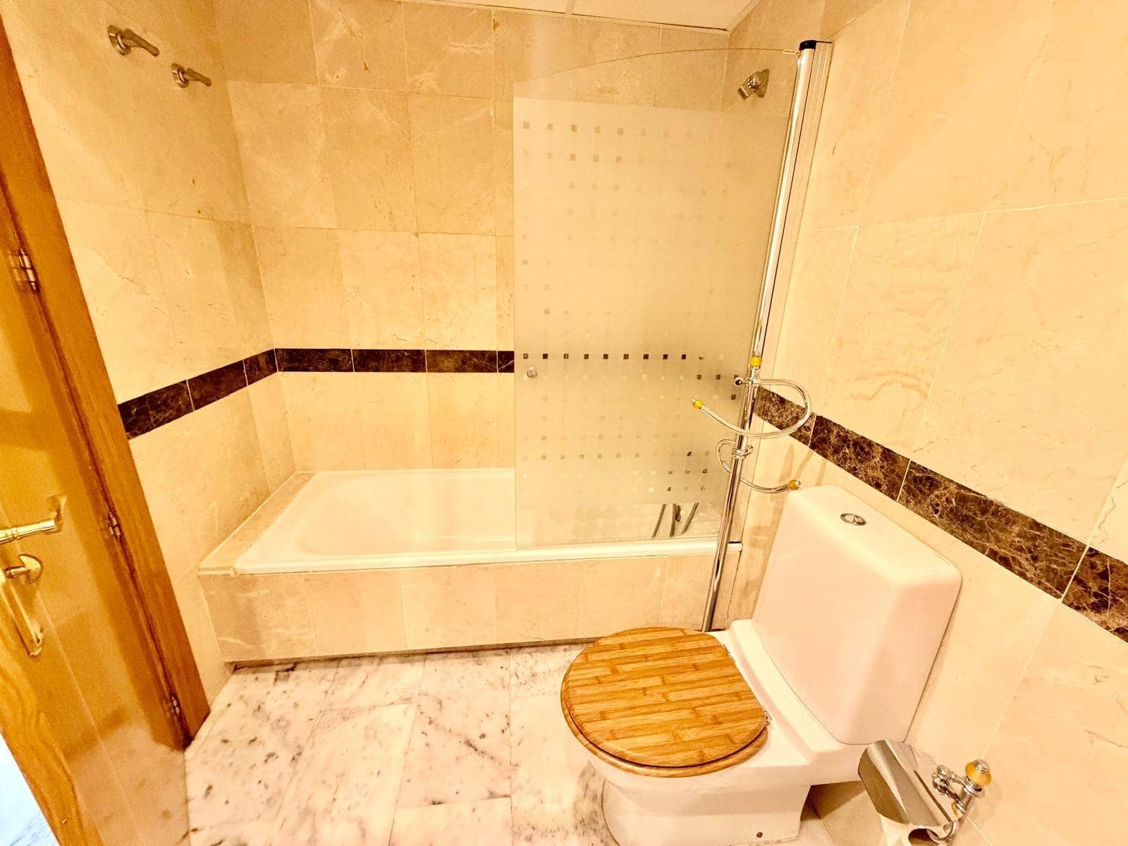 3 bedroom Apartment for sale in Torrequebrada with pool garage - € 499,000 (Ref: 10133580)