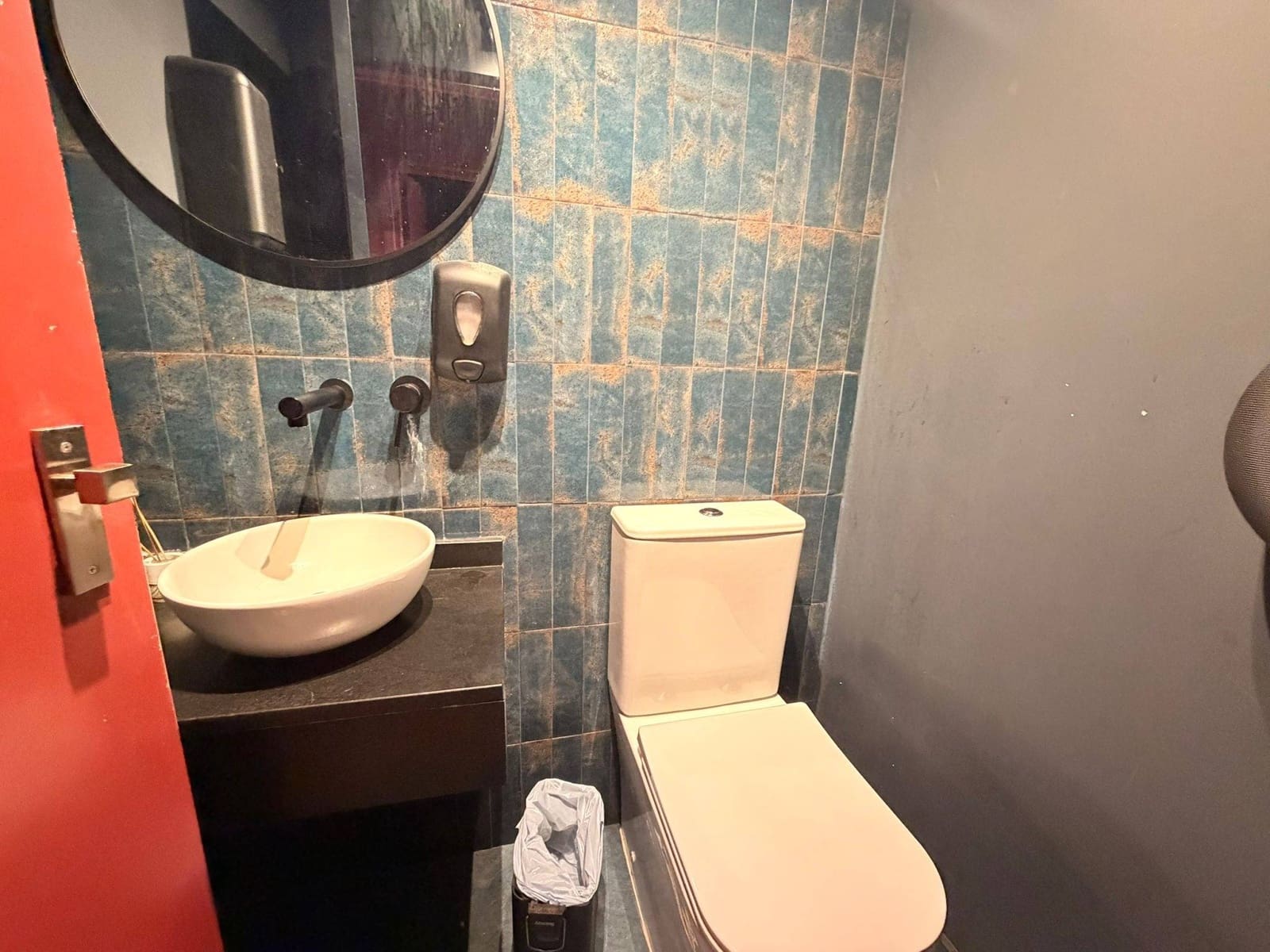 4 soveværelse Erhverv til salg i Arroyo de la Miel med garage - € 75.000 (Ref: 10133581)