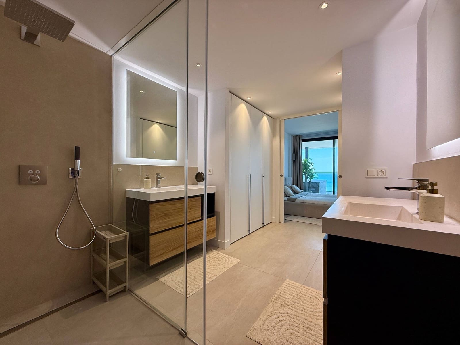 2 bedroom Apartment for sale in Carvajal with pool garage - € 945,000 (Ref: 10139941)