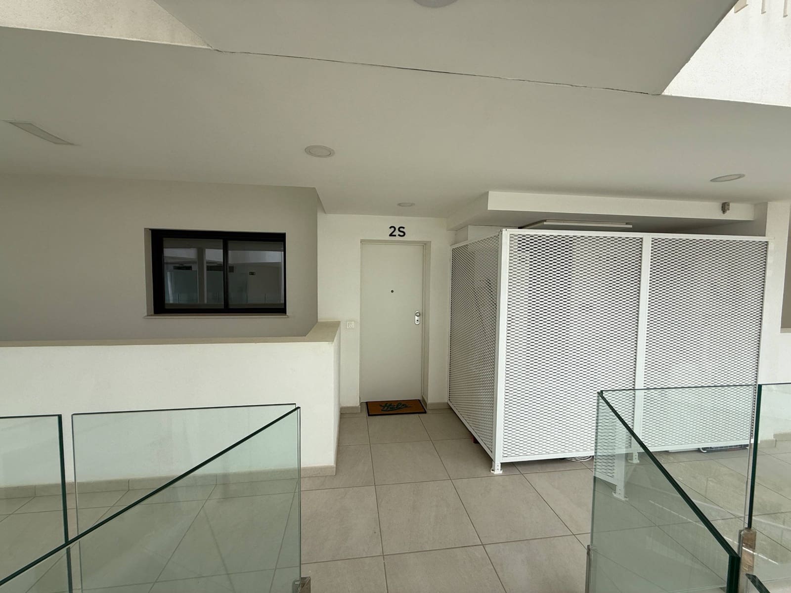 2 soveværelse Lejlighed til salg i Carvajal med swimmingpool garage - € 695.000 (Ref: 10139942)