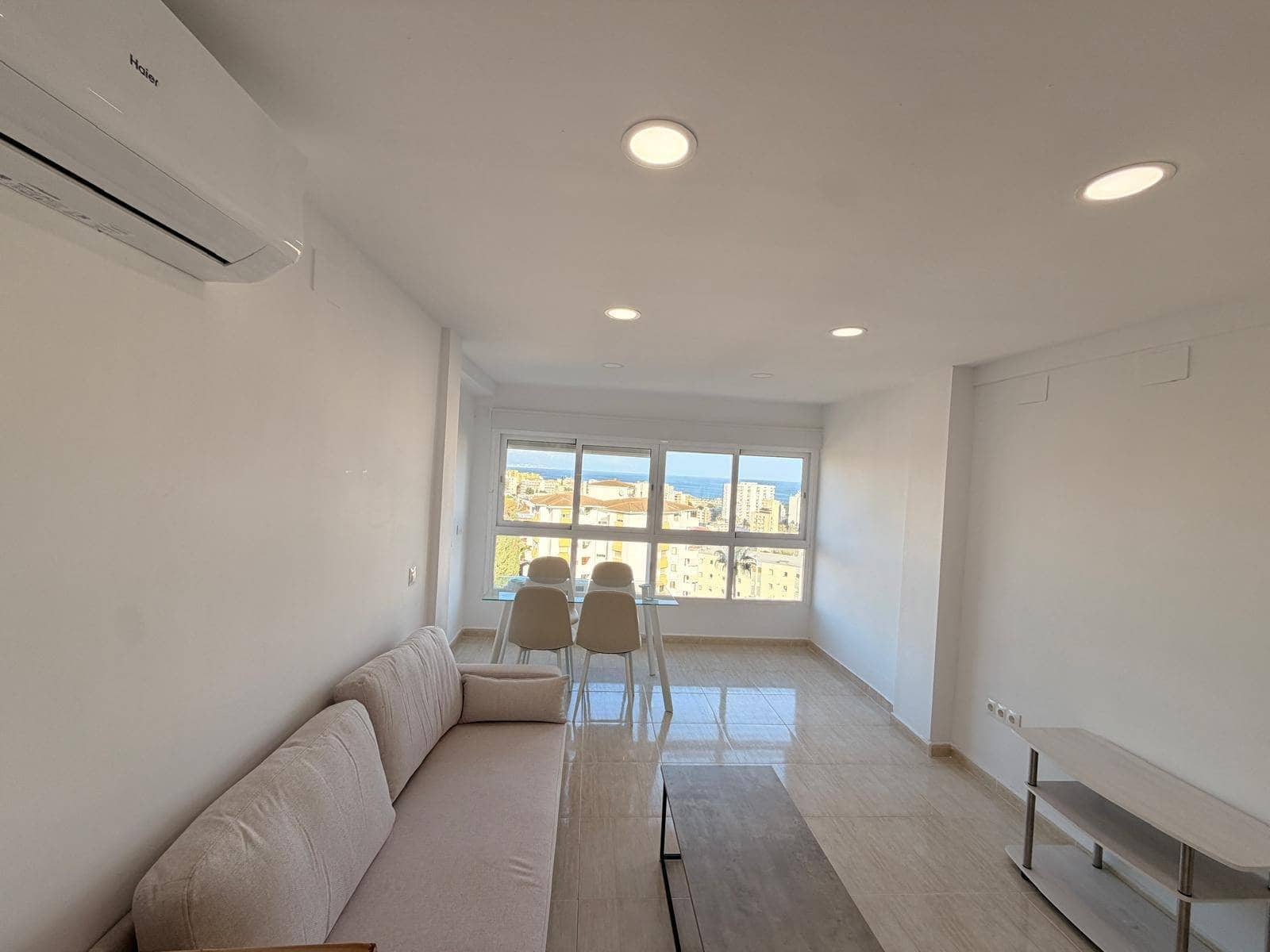 Appartement de 1 chambre à louer à Benalmadena Costa avec piscine - 1 100 € (Ref: 10155469)