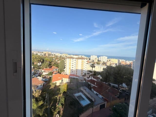 Appartement de 1 chambre à louer à Benalmadena Costa, Benalmádena avec piscine - 1 100 € (Ref: 10155469)