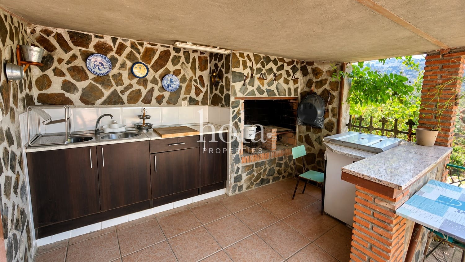 2 slaapkamer Finca/Landhuis te koop in Lanjaron - € 180.000 (Ref: 10029553)