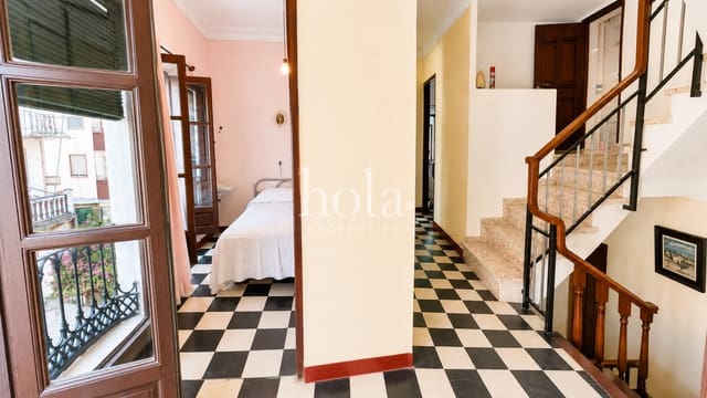 13 soverom Hus til salgs i Lanjarón - € 150 000 (Ref: 10060845)
