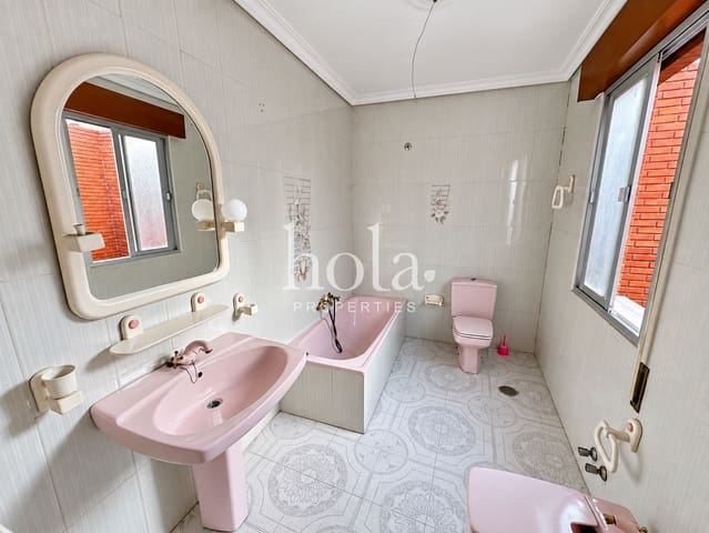 5 Zimmer Haus zu verkaufen in Pinos del Valle, El Pinar - 230.000 € (Ref: 10060846)