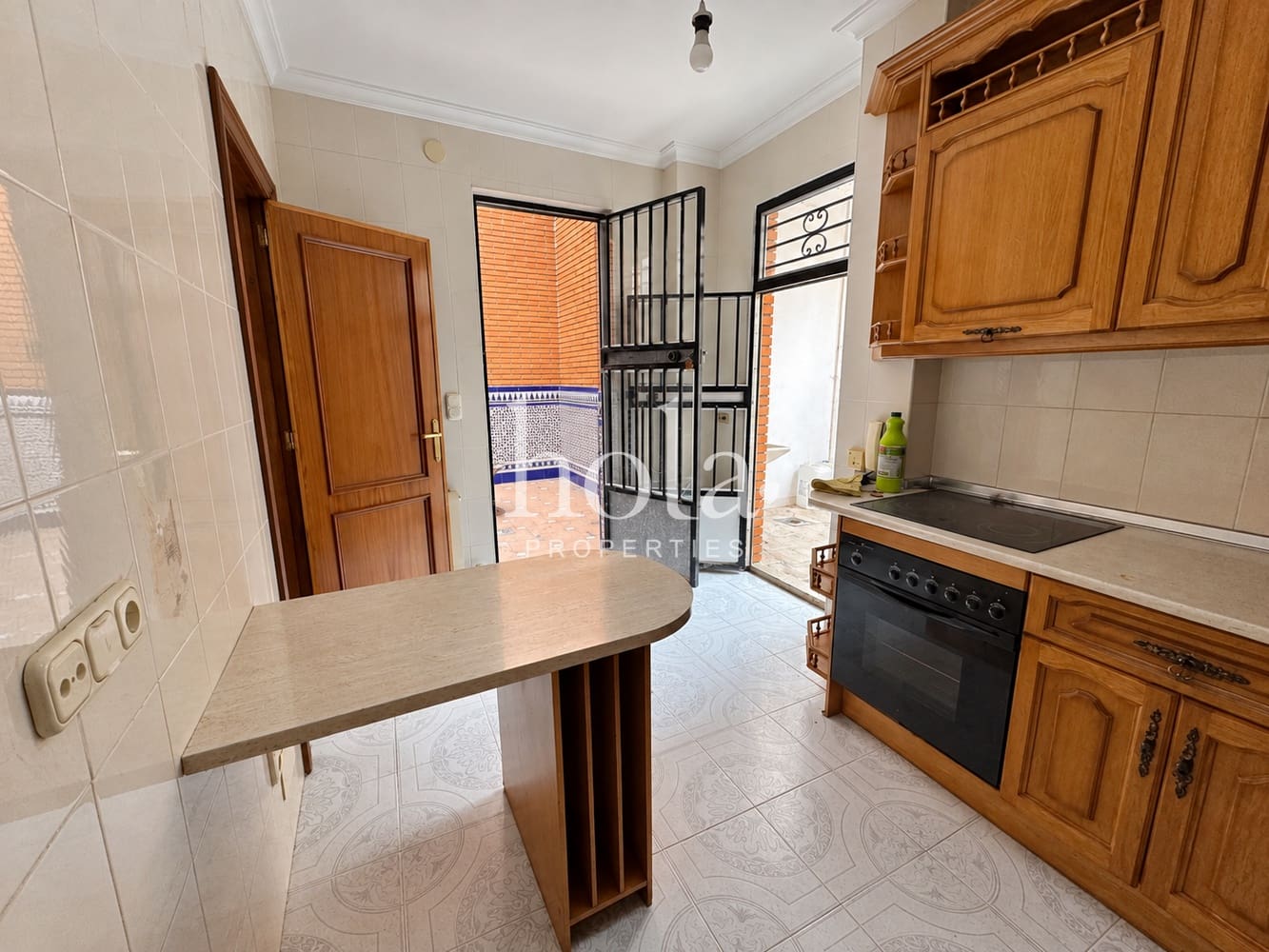 5 Zimmer Haus zu verkaufen in Pinos del Valle - 230.000 € (Ref: 10060846)