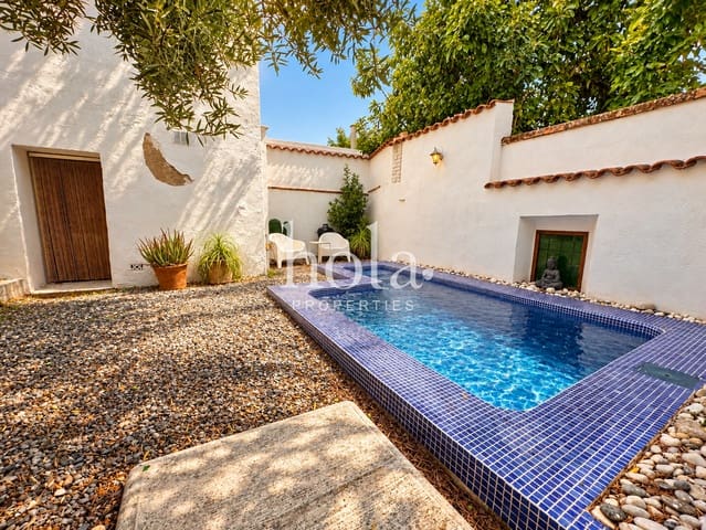 5 soverom Hus til salgs i Pinos del Valle, El Pinar med svømmebasseng - € 300 000 (Ref: 10157157)