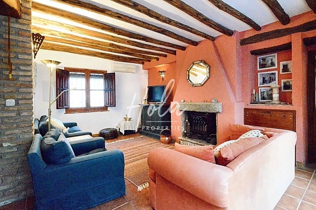 3 Zimmer Haus zu verkaufen in Albuñuelas mit Pool - 260.000 € (Ref: 7679896)