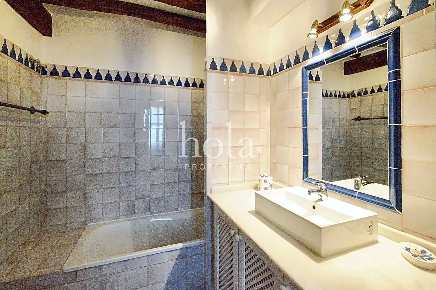 3 soveværelse Byhus til salg i Albunuelas med swimmingpool - € 260.000 (Ref: 7679896)