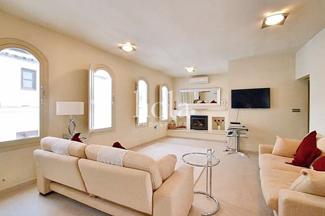 3 bedroom Townhouse for sale in Albuñuelas with pool - € 260,000 (Ref: 7679896)