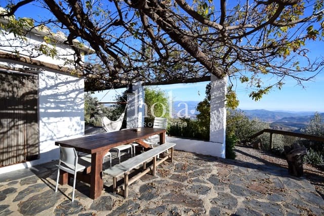 3 bedroom Finca/Country House for sale in Válor with garage - € 190,000 (Ref: 7965487)