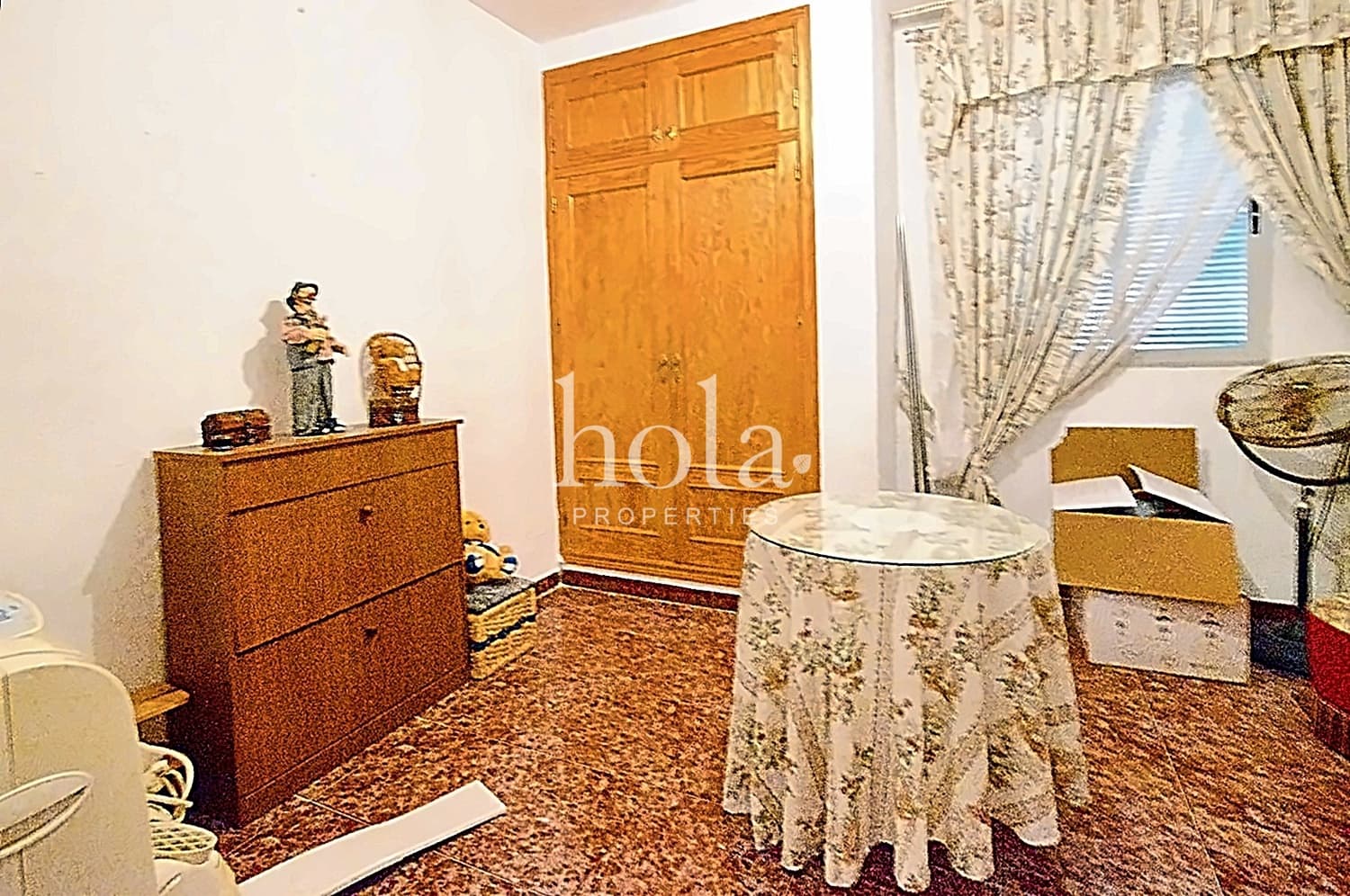 4 soveværelse Byhus til salg i Pinos del Valle - € 105.000 (Ref: 8098401)