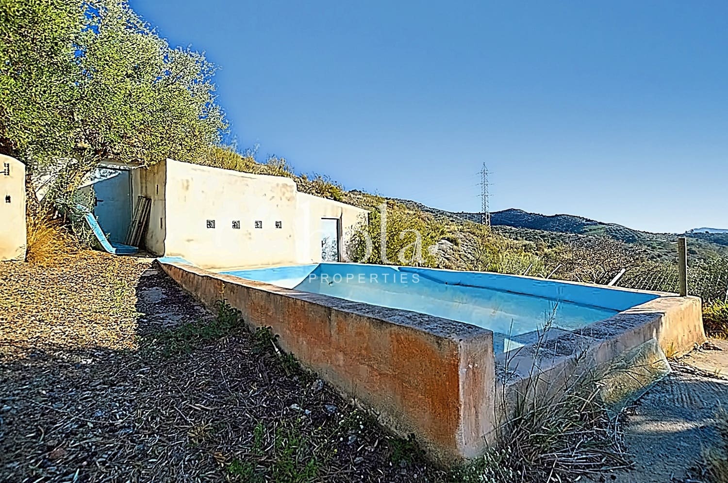 4 soveværelse Finca/Landehus til salg i Motril med swimmingpool garage - € 225.000 (Ref: 8101724)