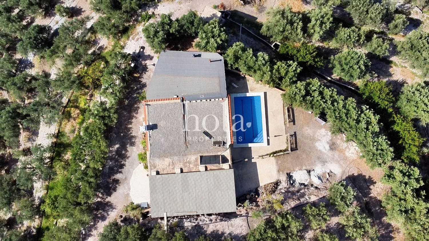 2 soveværelse Finca/Landehus til salg i Lanjaron med swimmingpool garage - € 225.000 (Ref: 8395501)