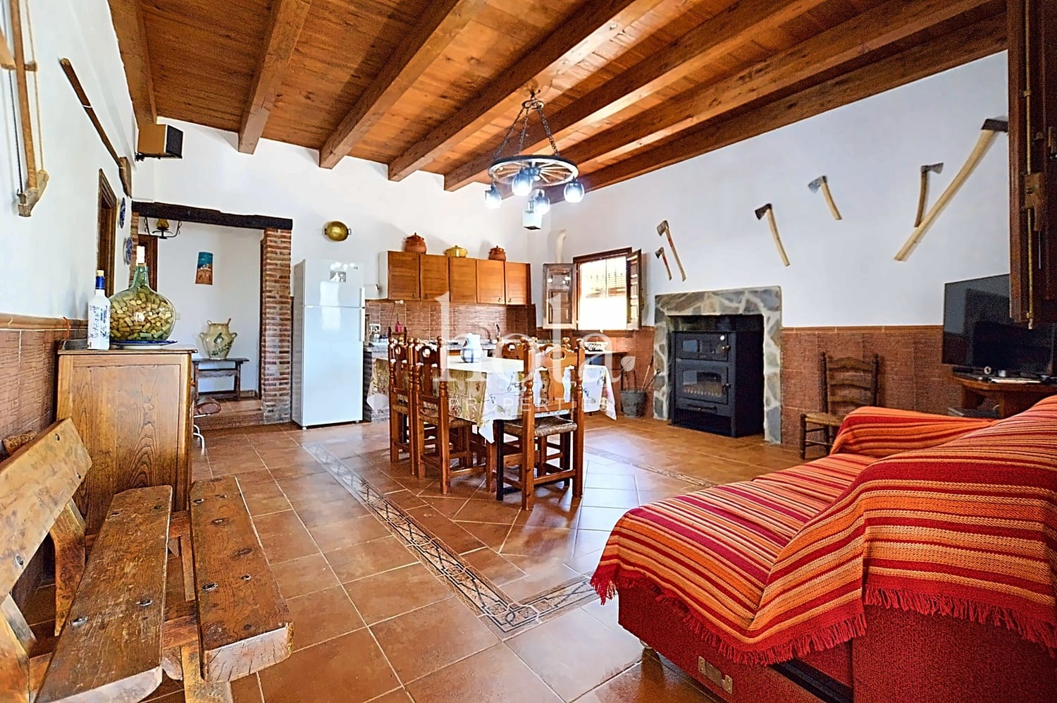 2 soveværelse Finca/Landehus til salg i Lanjaron med swimmingpool garage - € 225.000 (Ref: 8395501)