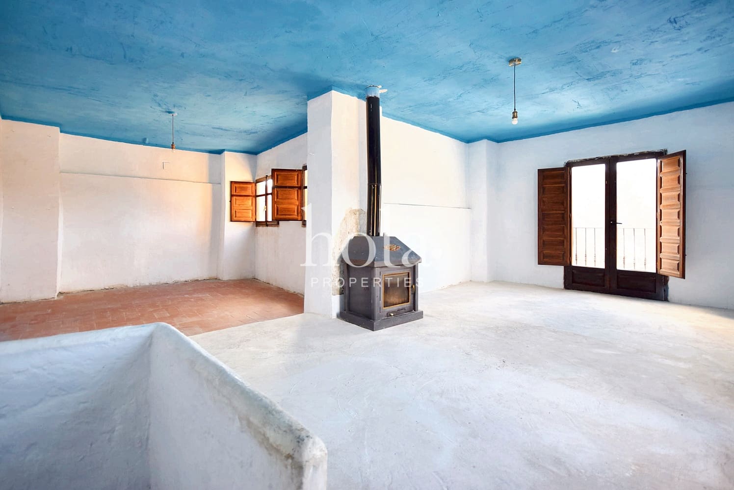 3 soveværelse Byhus til salg i Busquistar - € 100.000 (Ref: 8555575)