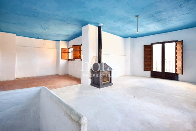 3 bedroom Townhouse for sale in Busquístar - € 100,000 (Ref: 8555575)