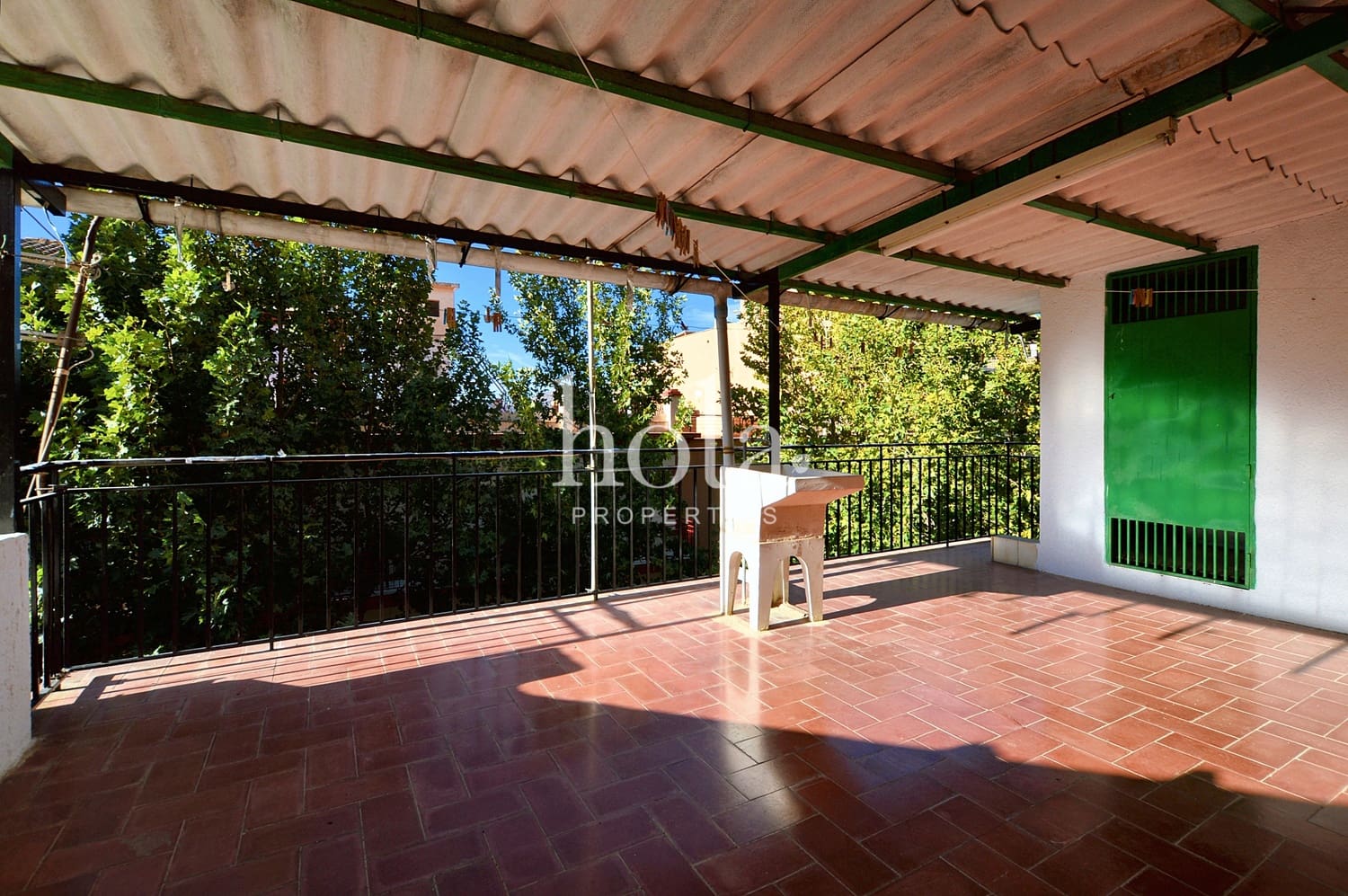 5 soveværelse Byhus til salg i Lanjaron - € 130.000 (Ref: 8635078)