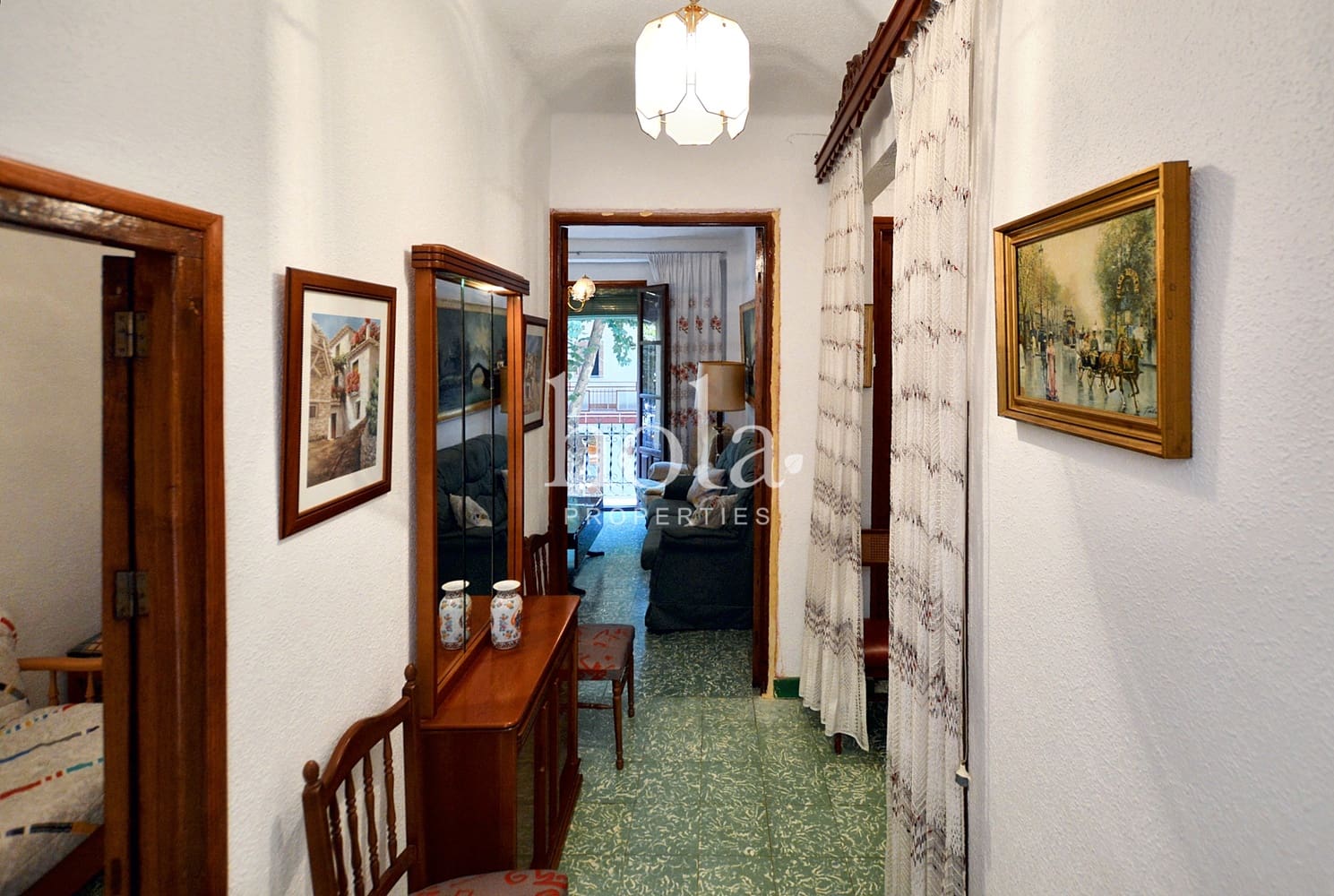 5 soveværelse Byhus til salg i Lanjaron - € 130.000 (Ref: 8635078)