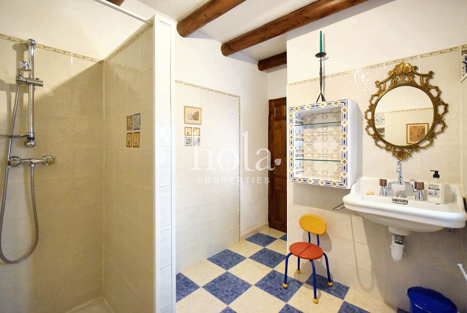 4 soverom Finca/Herregård til salgs i Orgiva med garasje - € 310 000 (Ref: 8635415)