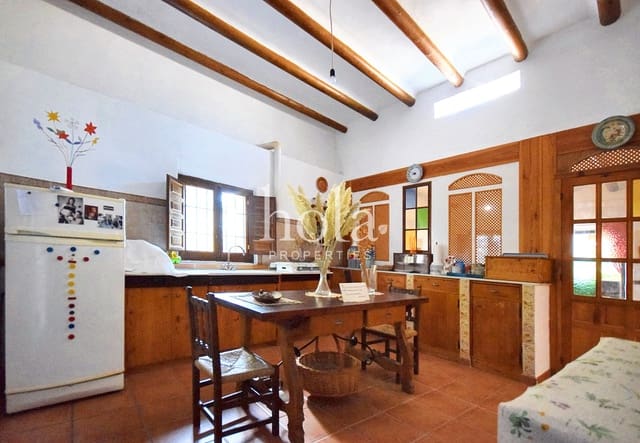 4 bedroom Finca/Country House for sale in Orgiva with garage - € 310,000 (Ref: 8635415)