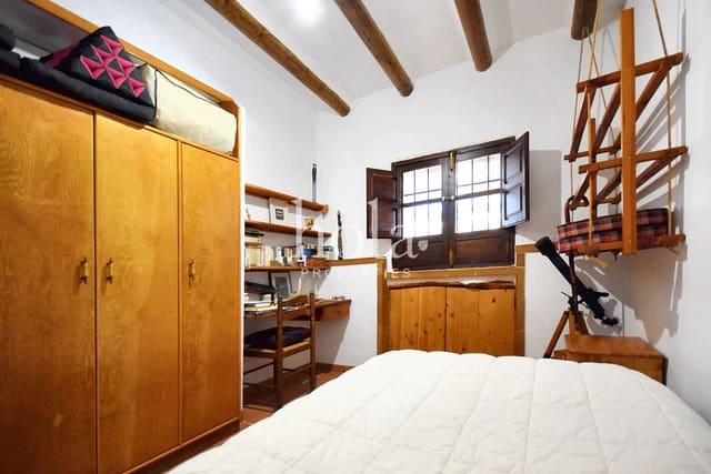 4 bedroom Finca/Country House for sale in Orgiva with garage - € 310,000 (Ref: 8635415)