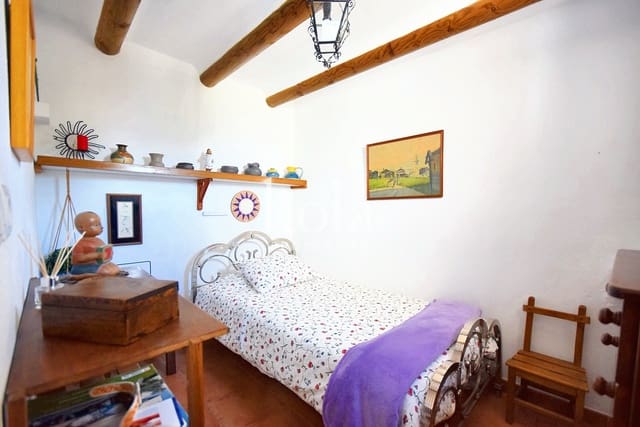 4 bedroom Finca/Country House for sale in Orgiva with garage - € 310,000 (Ref: 8635415)