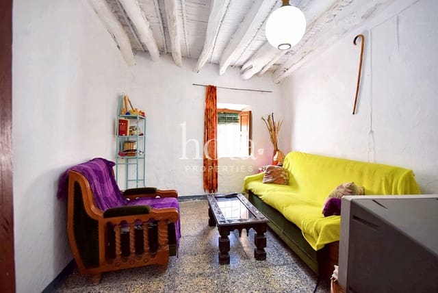 2 bedroom Townhouse for sale in Torvizcón with garage - € 40,000 (Ref: 8697131)