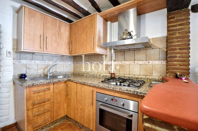 3 bedroom Townhouse for sale in Orgiva - € 80,000 (Ref: 8842278)