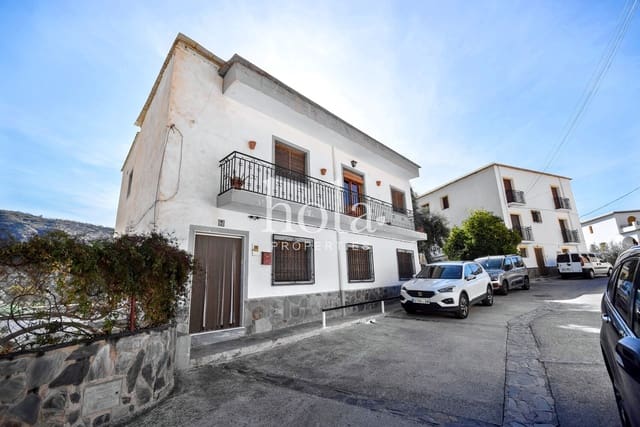 8 makuuhuone Omakotitalo myytävänä paikassa Nevada mukana 
autotalli - 110 000 € (Ref: 8910104)