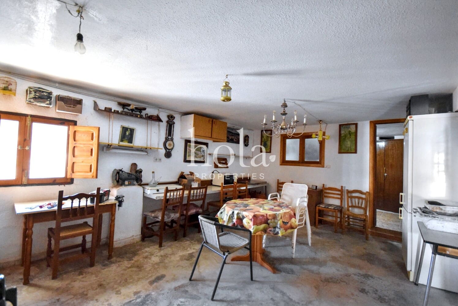 8 soveværelse Byhus til salg i Nevada med garage - € 110.000 (Ref: 8910104)