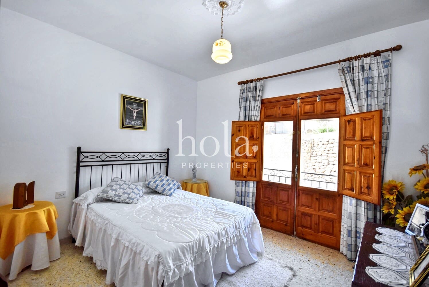 8 soveværelse Byhus til salg i Nevada med garage - € 110.000 (Ref: 8910104)