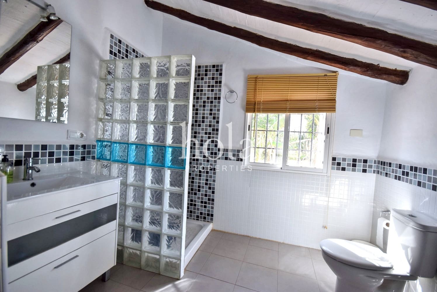 3 chambre Finca/Maison de Campagne à vendre à Motril avec garage - 180 000 € (Ref: 8998177)