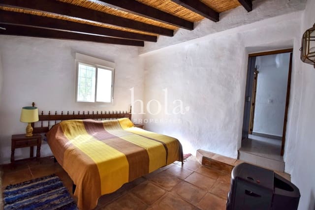 3 bedroom Finca/Country House for sale in Motril with garage - € 180,000 (Ref: 8998177)