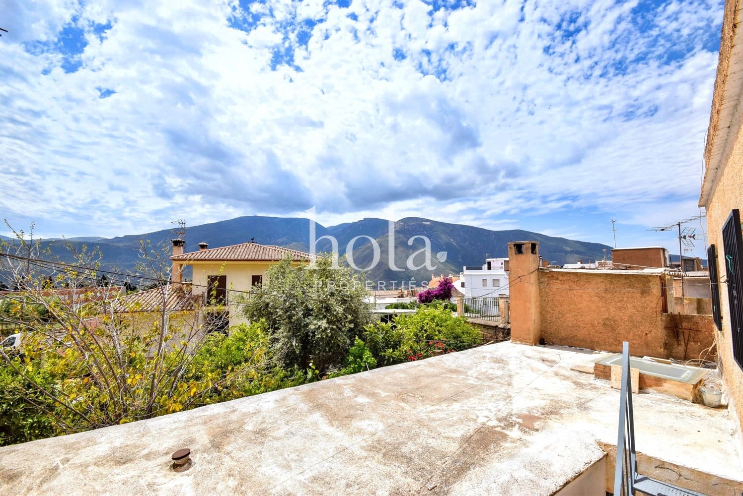 4 soveværelse Byhus til salg i Orgiva - € 120.000 (Ref: 9013275)