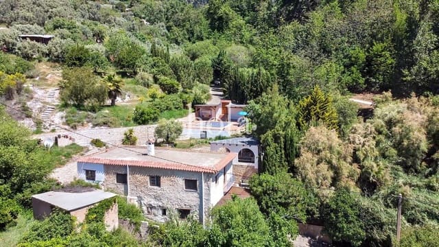 4 soverom Finca/Herregård til salgs i Lanjarón med svømmebasseng garasje - € 300 000 (Ref: 9031193)