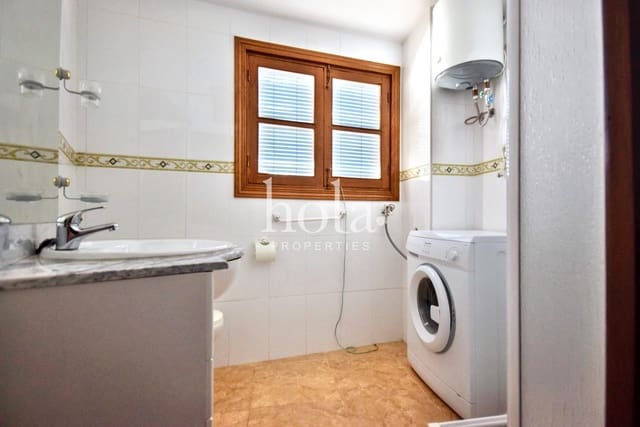 3 soveværelse Byhus til salg i Lanjarón - € 45.000 (Ref: 9192842)