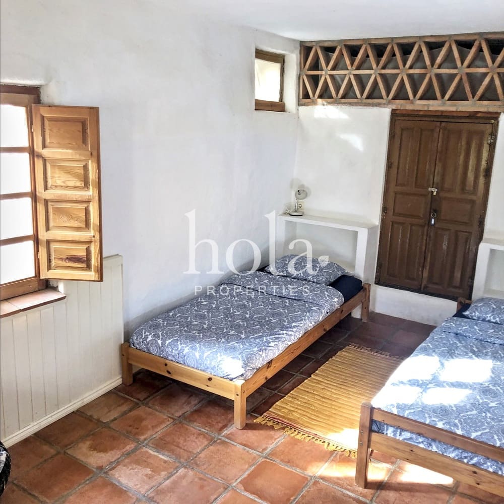 3 soveværelse Finca/Landehus til salg i Orgiva med swimmingpool garage - € 325.000 (Ref: 9197021)