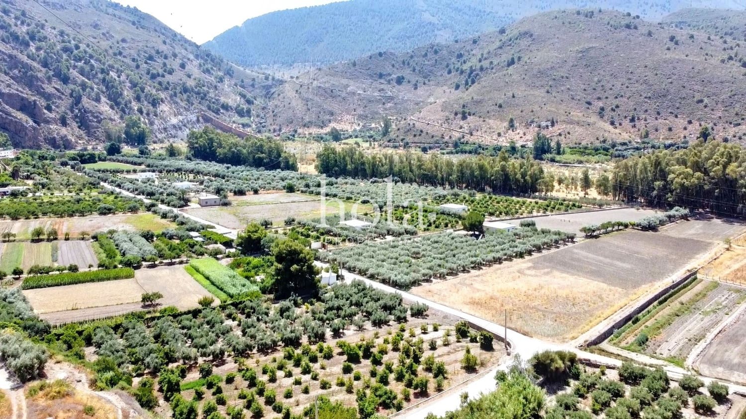 3 soveværelse Finca/Landehus til salg i Orgiva med swimmingpool garage - € 325.000 (Ref: 9197021)